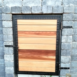 Dvierka na plynomer v jednotnom prevedení s bránou a bránkou - kov/drevo